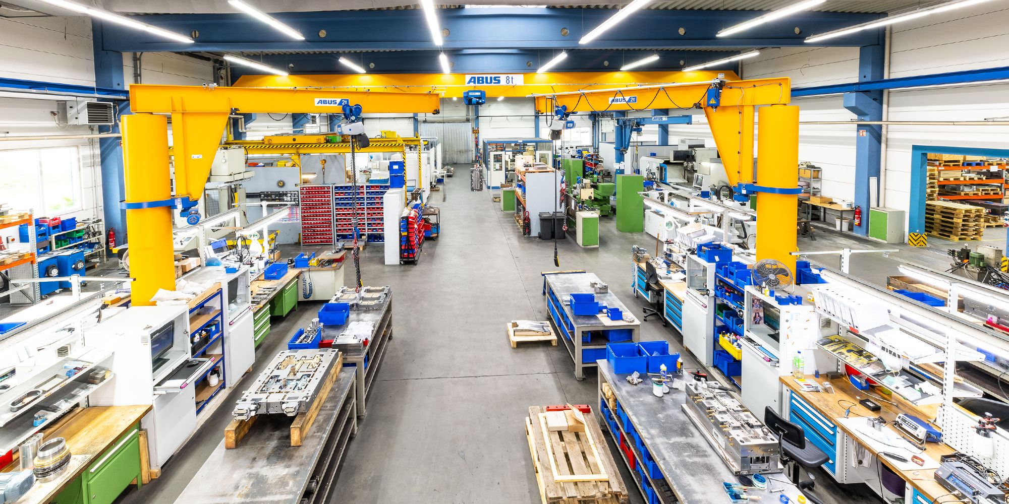 formconsult werkzeugbau technikum design konstruktion fertigung montage technologieentwicklung musterung mehrkomponententechnik zweifarbentechnik